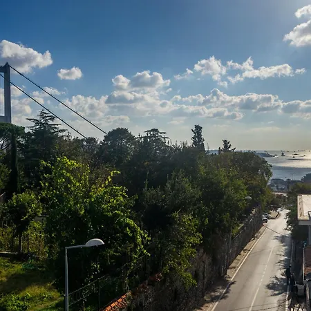 Bosphorus View Duplex W Terrace In Ortakoy * Κωνσταντινούπολη